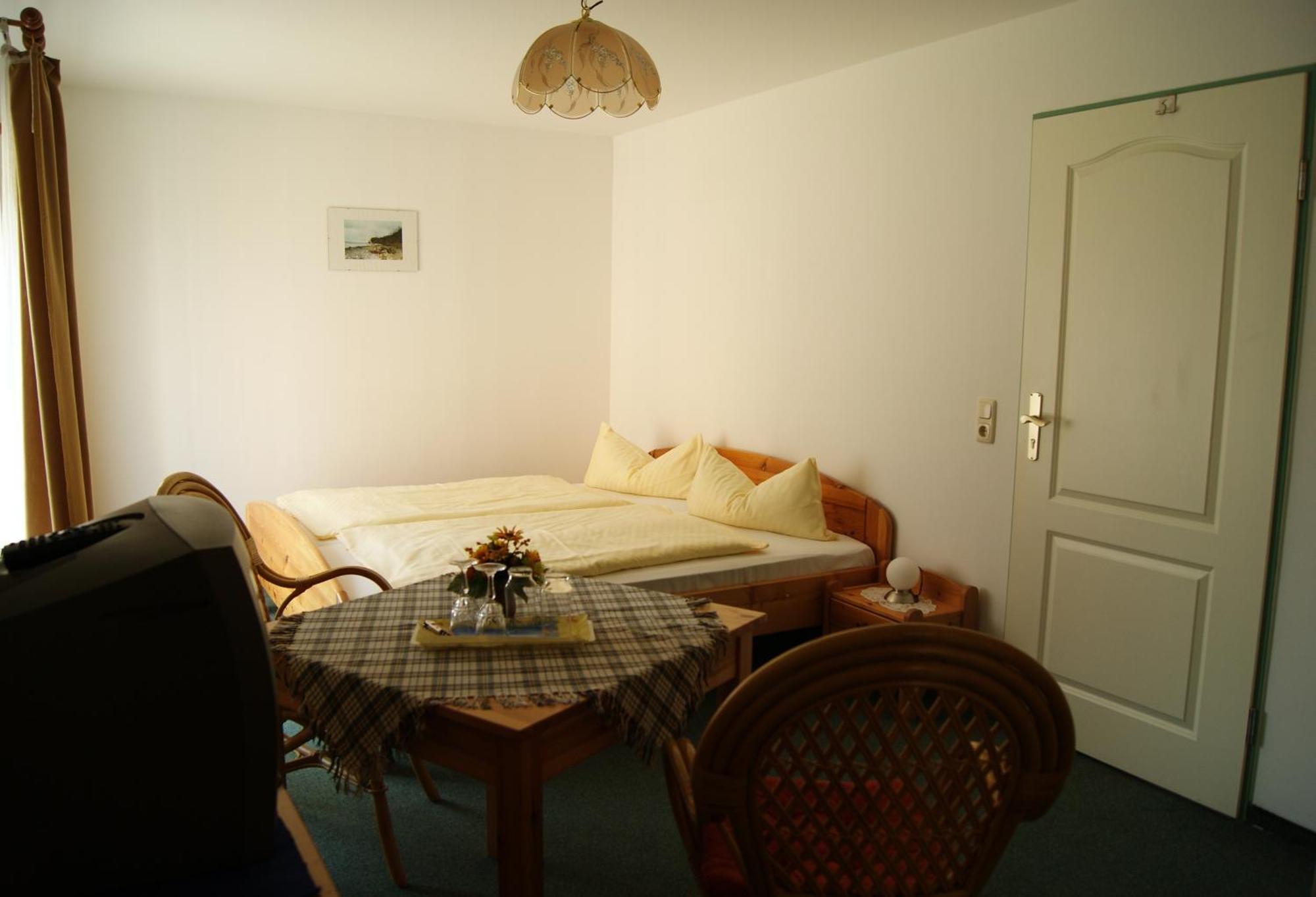 Pension Waldeck Gohren Bagian luar foto