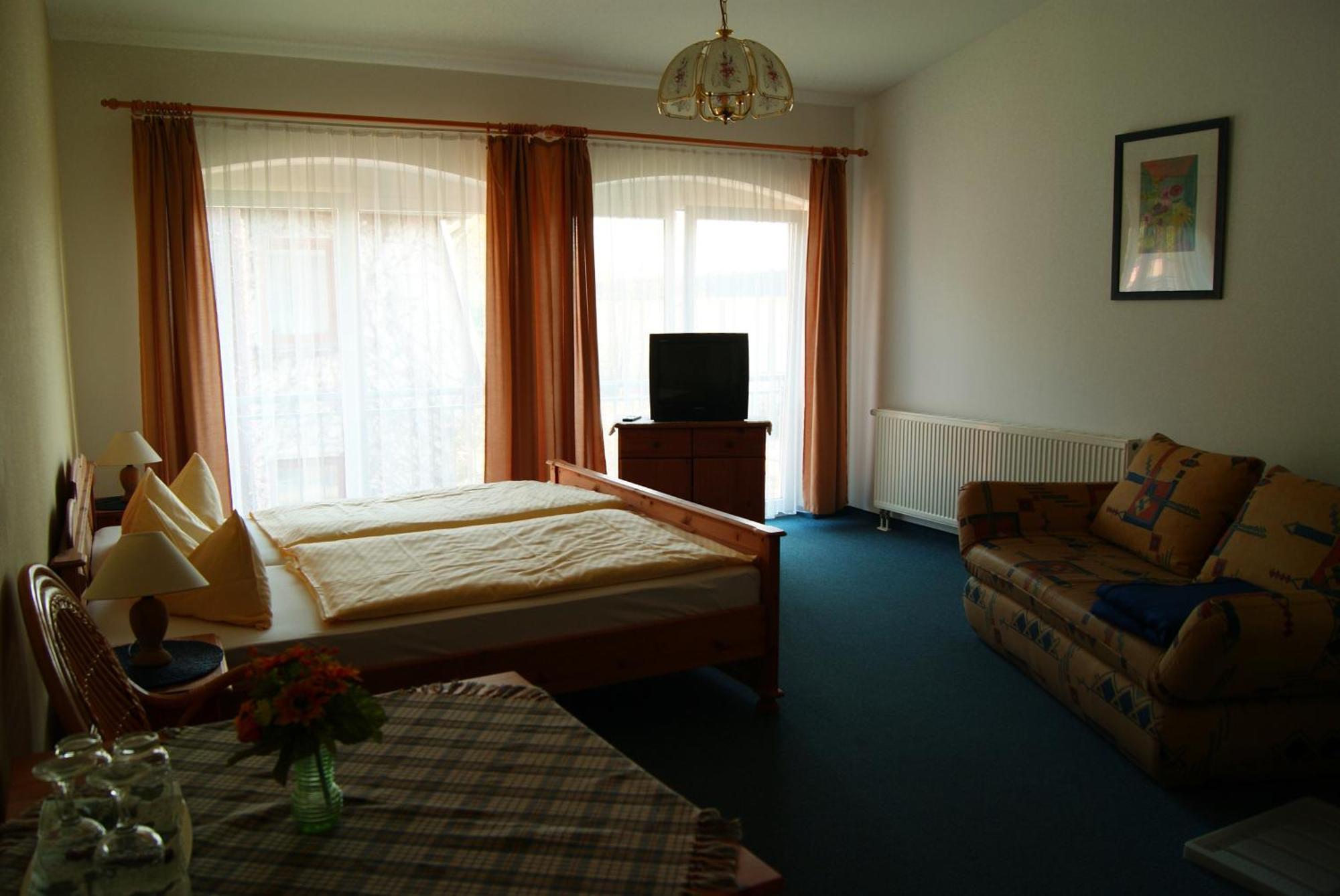 Pension Waldeck Gohren Bagian luar foto