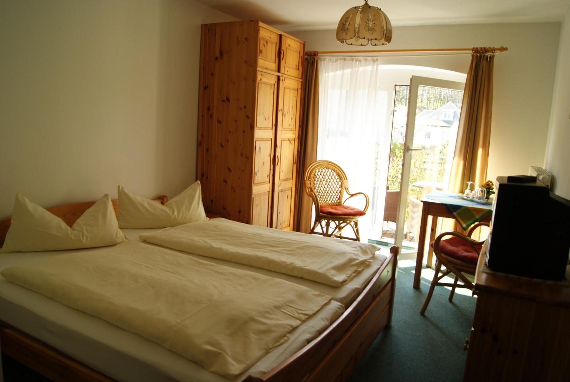 Pension Waldeck Gohren Bagian luar foto